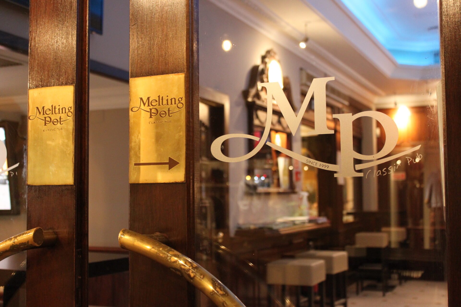 melting-pot-classic-pub-photos-60